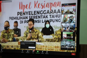 Wakil Gubernur Lampung Hadiri Apel Akbar Kesiapan Penyelenggaraan Pilkada Serentak Tahun 2020